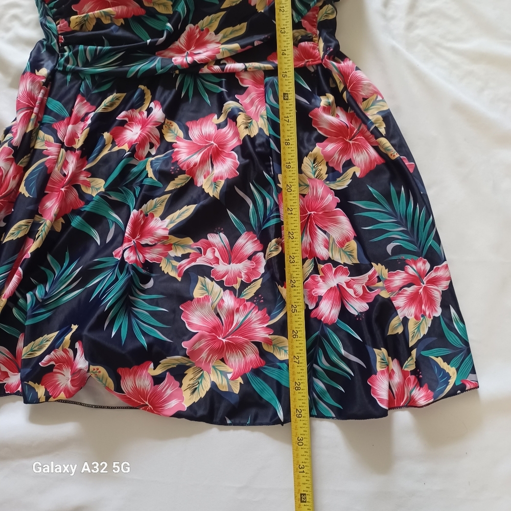 Cocopear Size XL Floral Woman Swim Dress - Pink and Blue - Picture 9 of 14